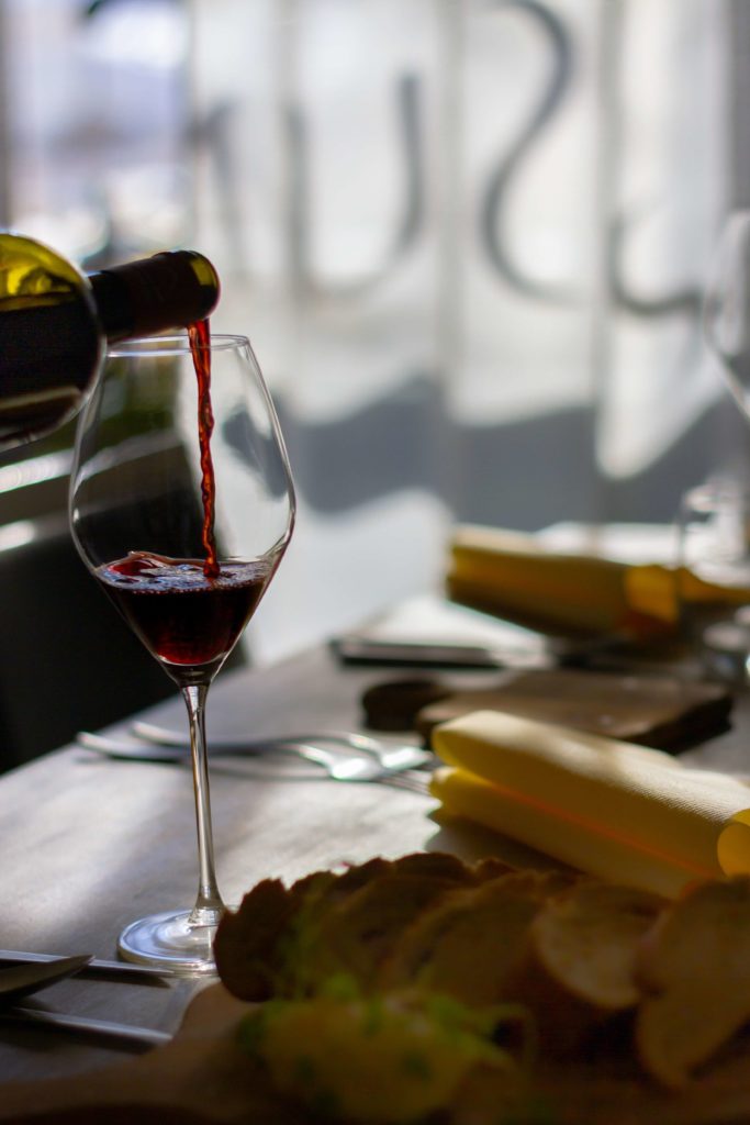 Ravintola Sumu tarjoaa fine dining elämyksen Lappeenrannassa natural viinien kanssa